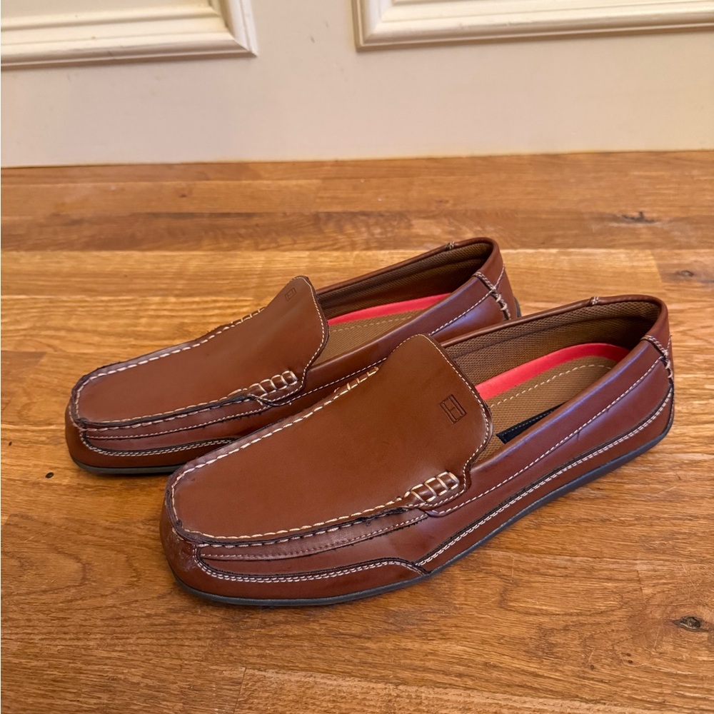 Tommy Hilfiger Brown Loafers Moccasin Slip-Ons
